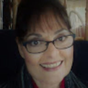 Meet your Posher, Candice